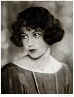 Oct19: Mrs Marcellus Thomson