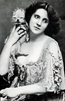 Neckline: Mrs Patrick Campbell, English actress