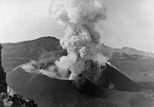Tuff: Mt. Vesuvius, 1938