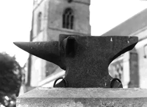 Blore: MUCKLESTONE ANVIL