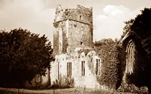 Muckross: Muckross Abbey, Killarney, Ireland