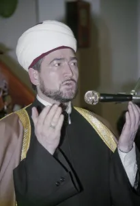 Serves: Mufti Ravil Gainutdin