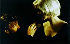 Lynch: MULHOLLAND DR