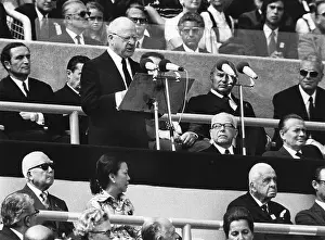 Heinemann: Munich 1972: memorial ceremony at Olympic Stadium