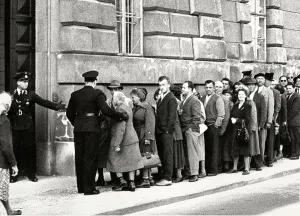 Queues: Murder trial against Johann Gassner 1959