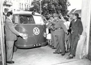 Constabulary: Murderer Alfred Engleder is brought to trial 1958