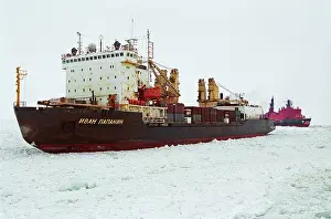 Escorted: Murmansk-Dudinka Arctic navigation, 2001