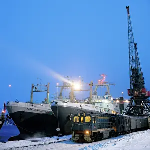Seaport: Murmansk seaport, 1984