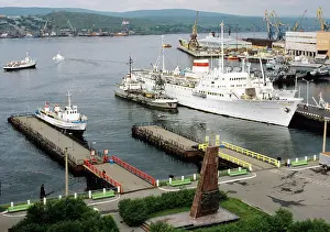 Maisterman: Murmansk seaport, 1985