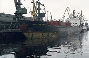 Suvorov: Murmansk seaport, 1999