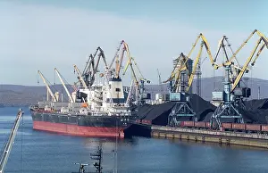 Ping: Murmansk seaport, 1999