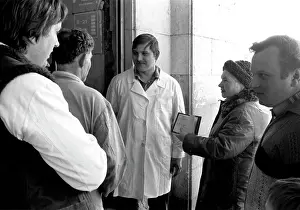 Registration: Only Muscovites allowed in, 1990