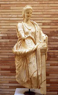 Muse: Muse. Roman statue