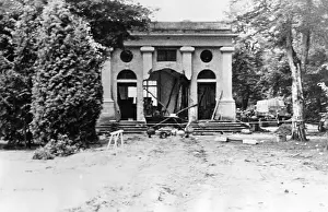 Housed: Museum building in CompiEugne, 1940