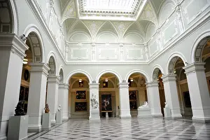 Arcade: Museum of Fine Arts. Interior. Budapest