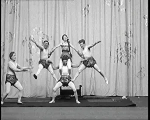 Nellie: The Music Hall Stars Nellie Wallace, Billy