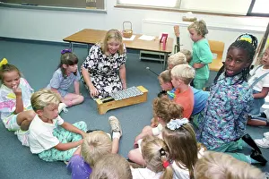 Primary: Music lesson in American school, 1994
