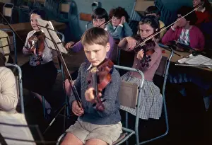 Peripatetic: Music lesson at a Leicestershire school