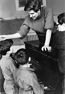 Improvisation: Music lesson at a school in Kilburn