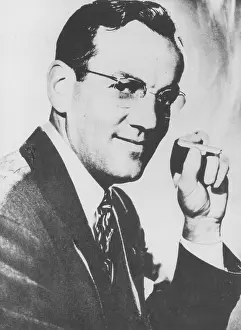 Clarinet: The musician Glenn Miller
