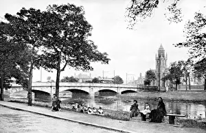 Musselburgh: Musselburgh Bridge, Edinburgh early 1900's