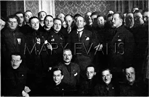 Centrale: MUSSOLINI & BLACKSHIRTS