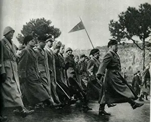 Cynical: MUSSOLINI GOOSE-STEPS