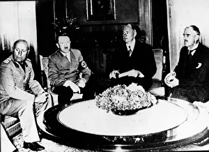 Reichskanzler: Mussolini, Hitler, Schmidt, Chamberlain, Munich Conference