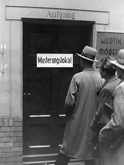 Reintroduction: Muster, 1936