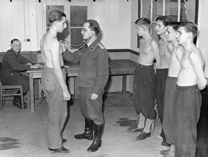 Assistants: Muster of air force assistants, 1943