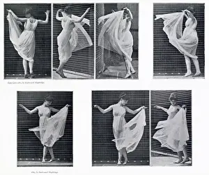 Muybridge: MUYBRIDGE - TURNING 2