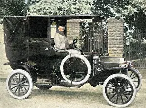 Chauffeurs: Myrtle Newton, hotel driver, WW1