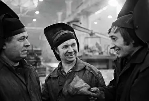 Welders: Mytishchi machine-building plant