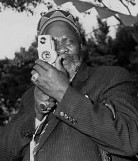Uhuru: Mzee Jomo Kenyatta with a camera - Camerapix