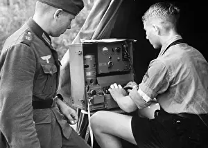 Receiver: Nachrichten-HJ member learns to work on the telegraph, 1