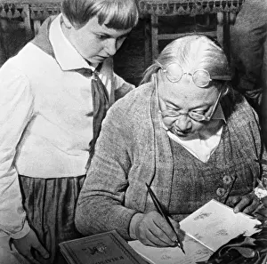 Dorensky: Nadezhda Krupskaya, 1936