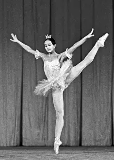 Nadezhda: Nadezhda Pavlova dancing, 1972