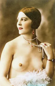 Intimate: Naked model posing in a sexy glamour pose
