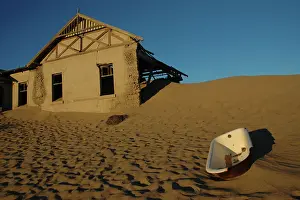 Luderitz: Namibia, Kolmanskop - Old diamond mining town