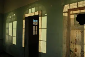 Luderitz: Namibia, Kolmanskop - Old diamond mining town