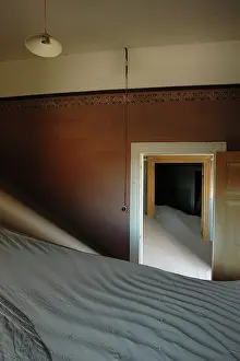 Luderitz: Namibia, Kolmanskop - Old diamond mining town