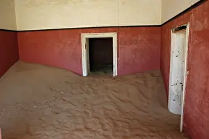Luderitz: Namibia, Kolmanskop - Old diamond mining town