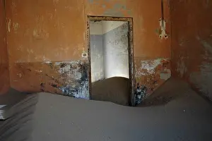 Luderitz: Namibia, Kolmanskop - Old diamond mining town
