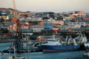 Luderitz: Namibia, Luderitz, Shark Island
