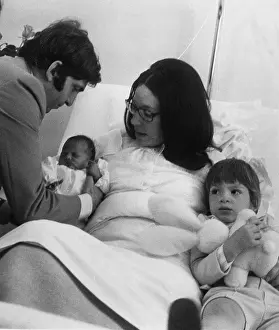 Nana: Nana Mouskouri