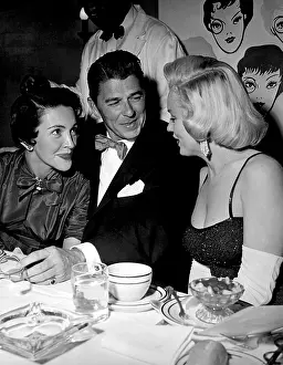 Rgnlbd: Nancy Reagan, Ronald Reagan, Marilyn Monroe ?