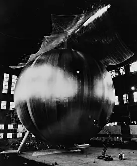 Satellite: A NASA Echo II balloon undergoes tests, 1963