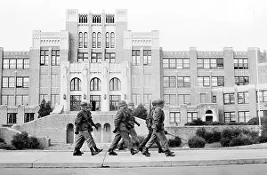 Arkansas: National Guard - Central High School - racial integration