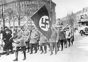 Promote: National Socialists march in Berlin, 1925