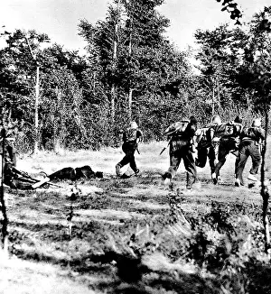 Tumbling: Nationalist Infantry attacking a Republican position; Spanis